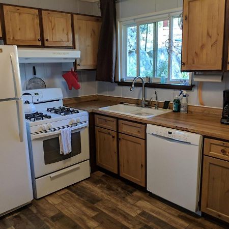 Sleeping Wolf Guest House 奥克赫斯特 外观 照片